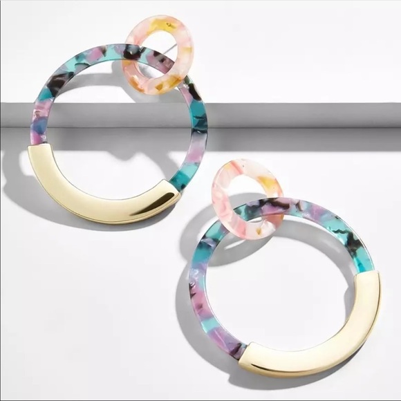 💕Statement earrings 💕 - Picture 2 of 2